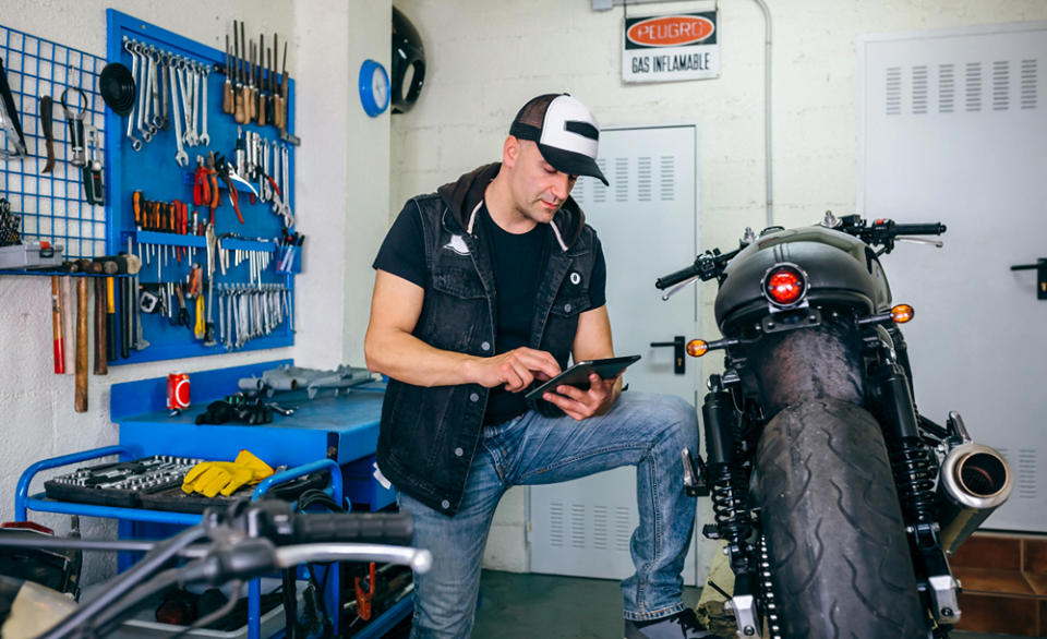 Quais são os 5 itens que devem ser checados na revisão da sua moto?