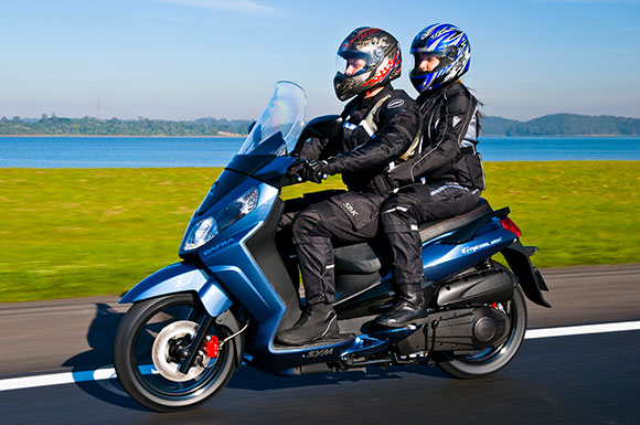 Dicas essenciais para o garupa da moto em viagens
